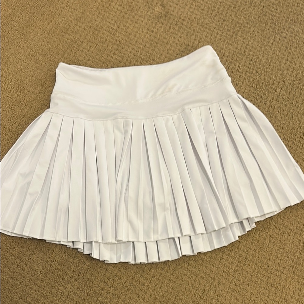 Goldhinge skirt size small